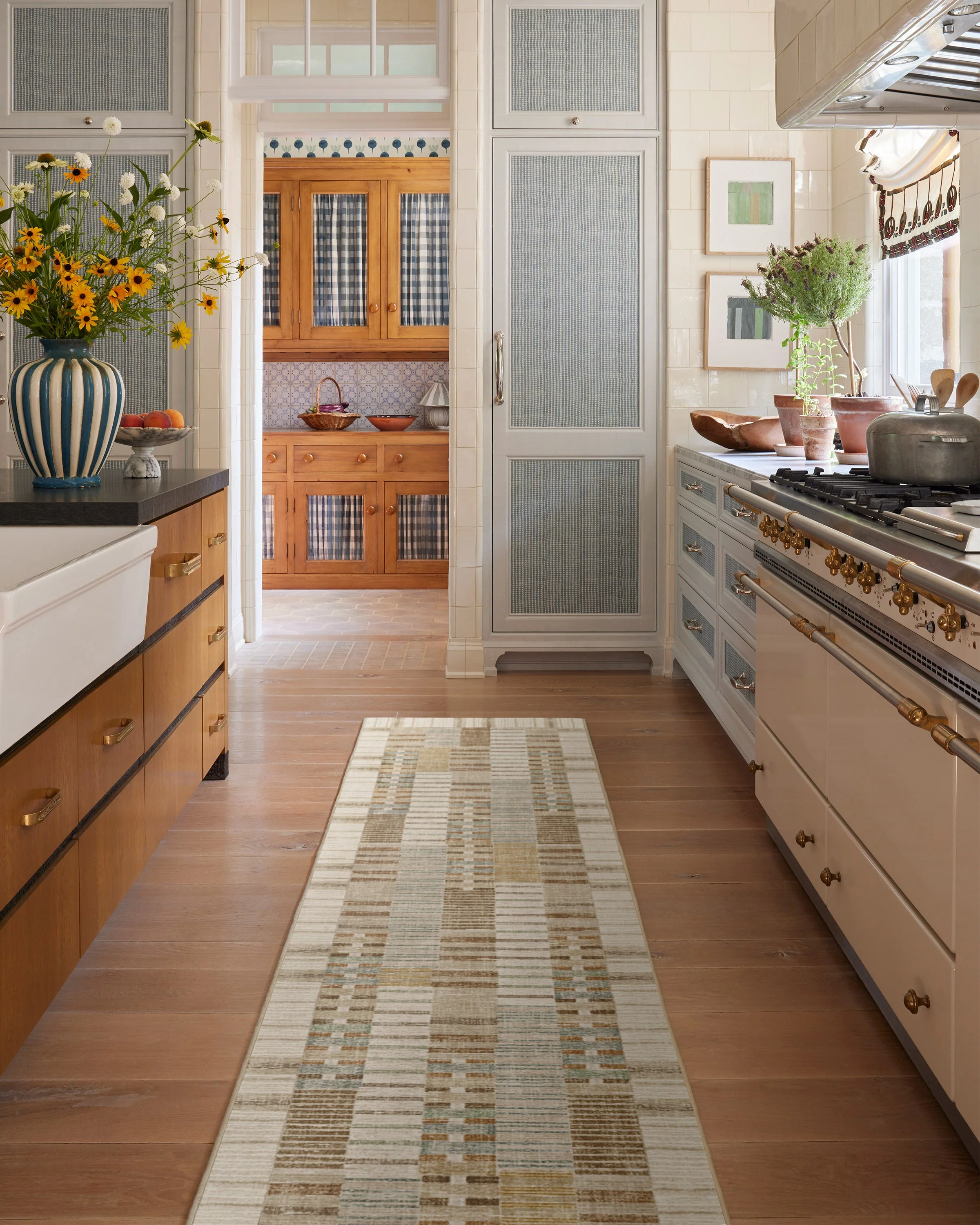 1026-selene-neutral-multicolor-flatwoven-rug-3.webp Selene Neutral Multicolor Flatwoven Rug