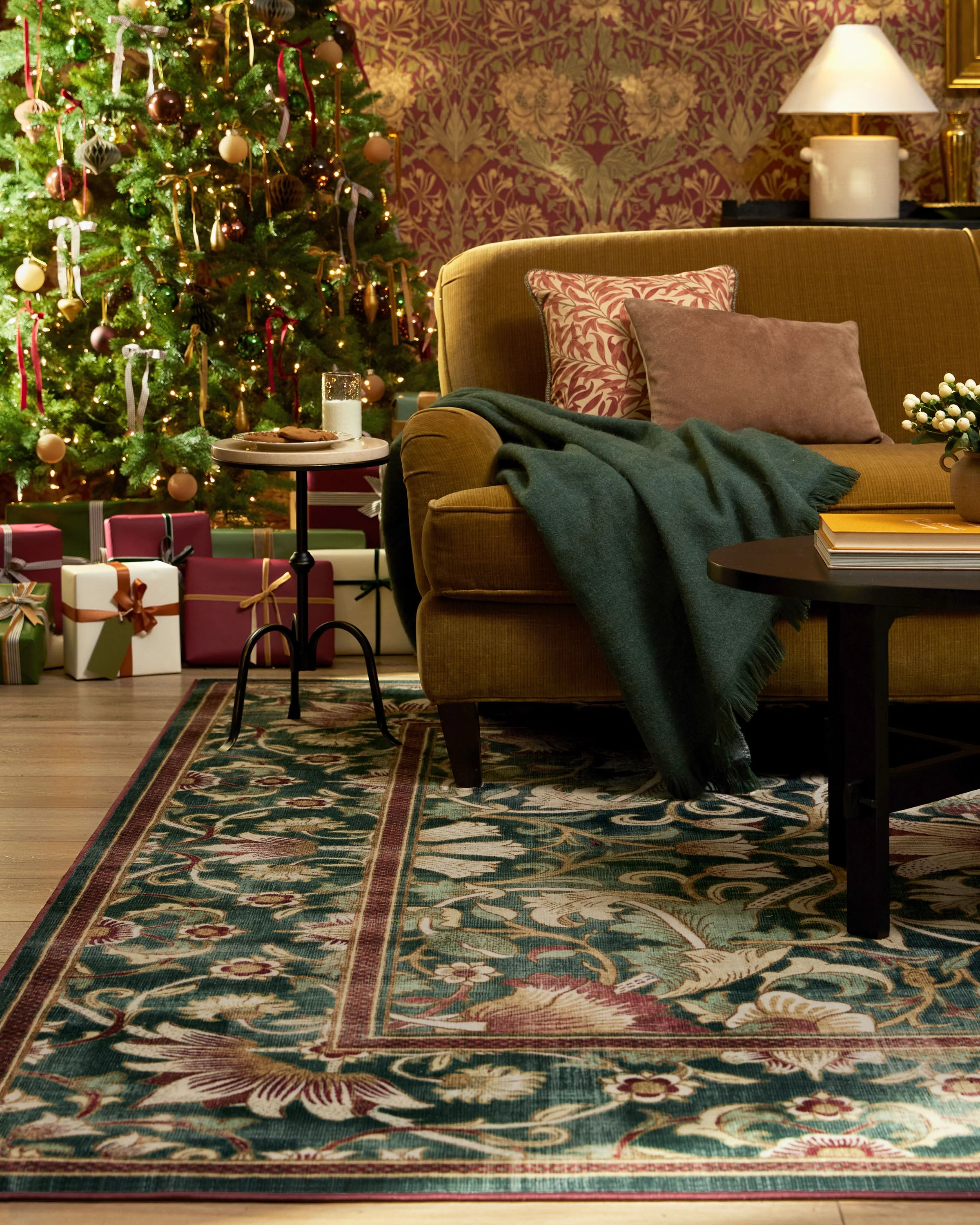 Lodden Soft Evergreen & Gold Flatwoven Rug
