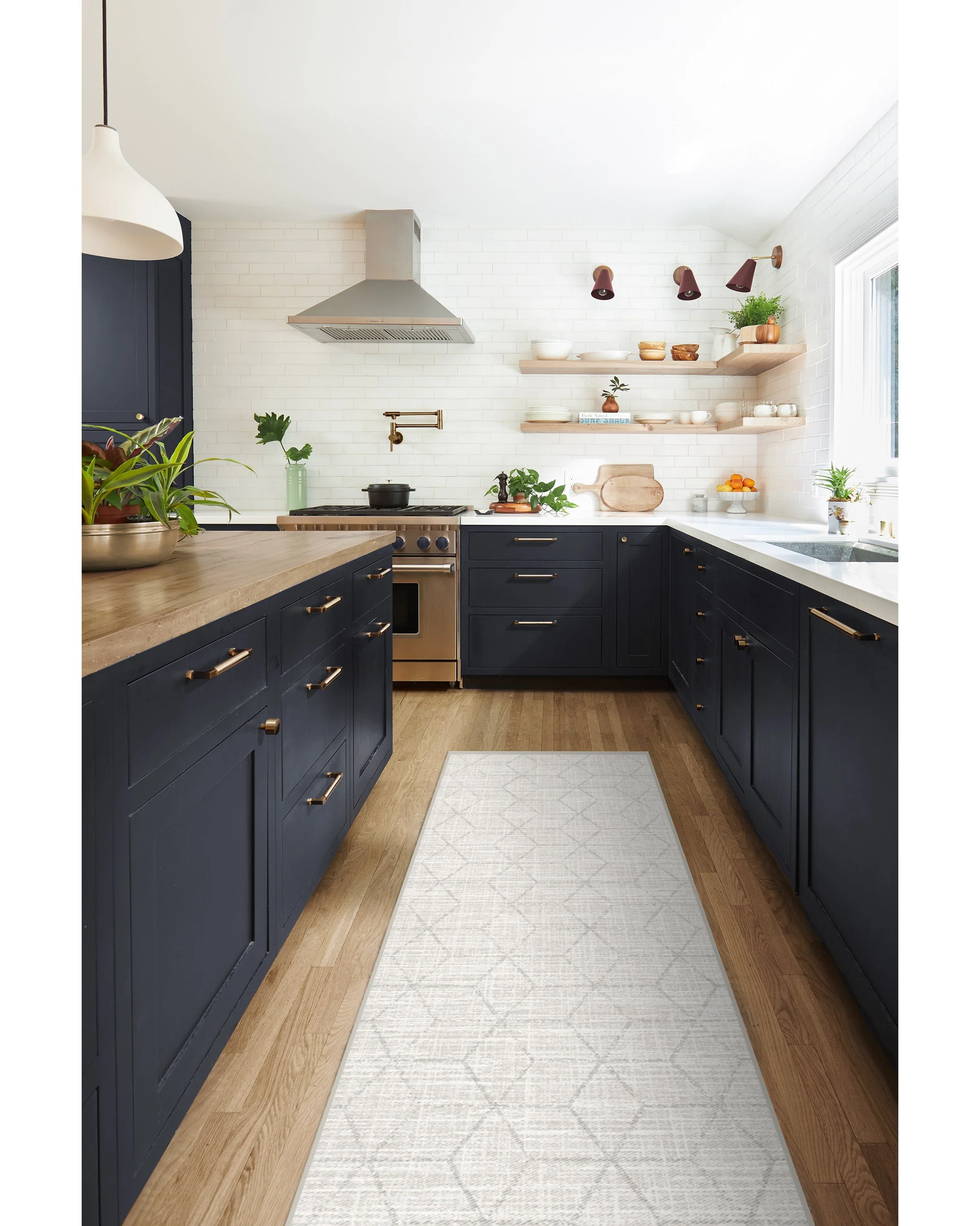 125-prisma-monochrome-rug-4.webp Prisma Monochrome Rug