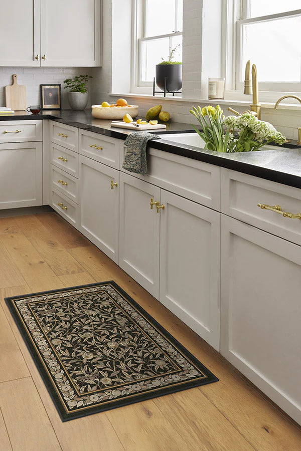 1438-bird-pomegranate-soft-black-flatwoven-rug-4.webp Bird & Pomegranate Soft Black Flatwoven Rug