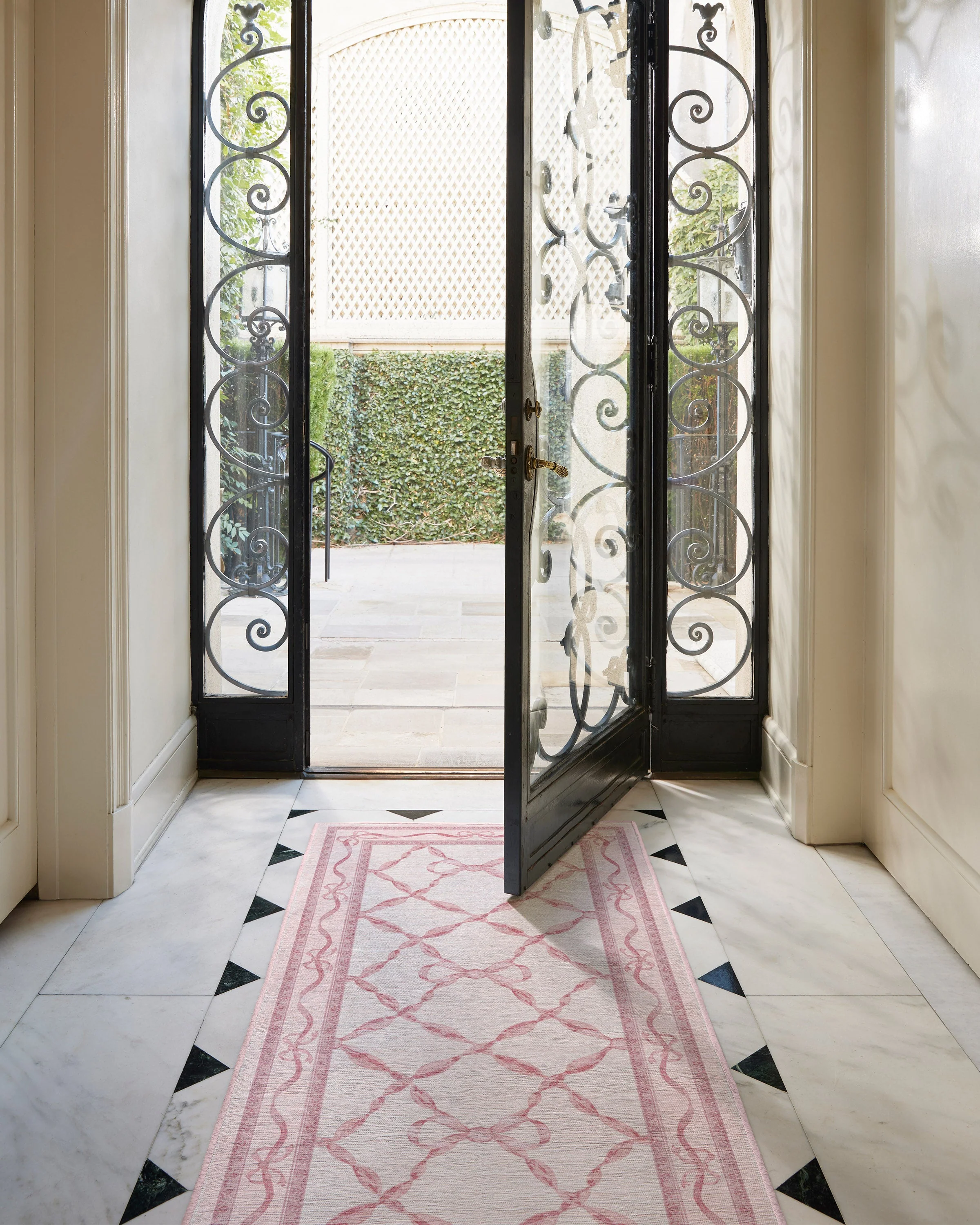 155-eloise-pink-flatwoven-rug-3.webp Eloise Pink Flatwoven Rug