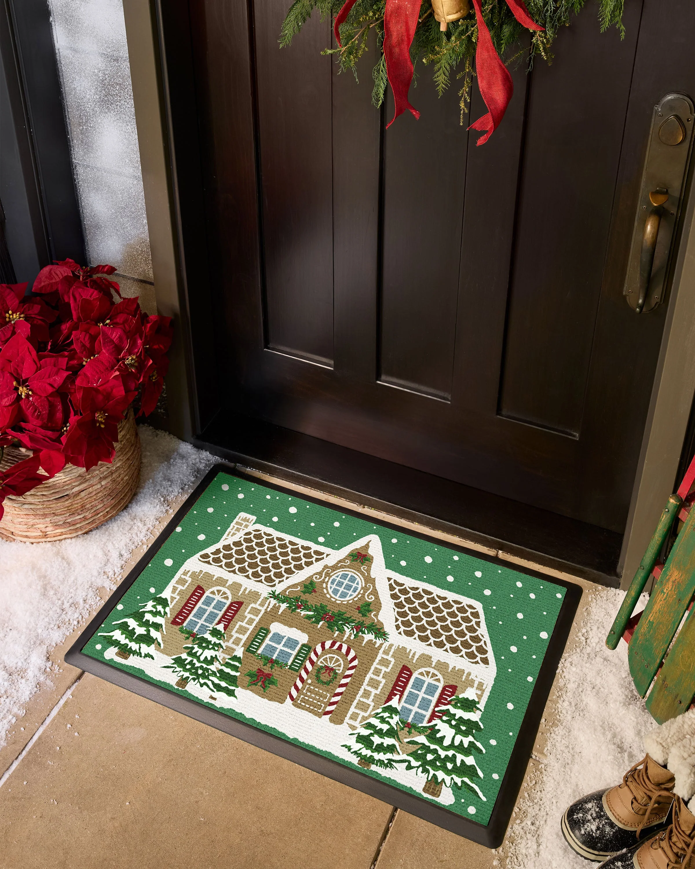 1608-gingerbread-house-green-doormat-2.webp Gingerbread House Green Doormat