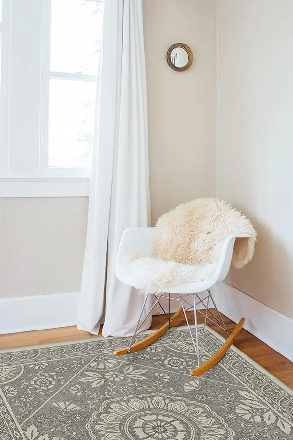 1621-almana-black-white-rug-3.webp Almana Black & White Rug