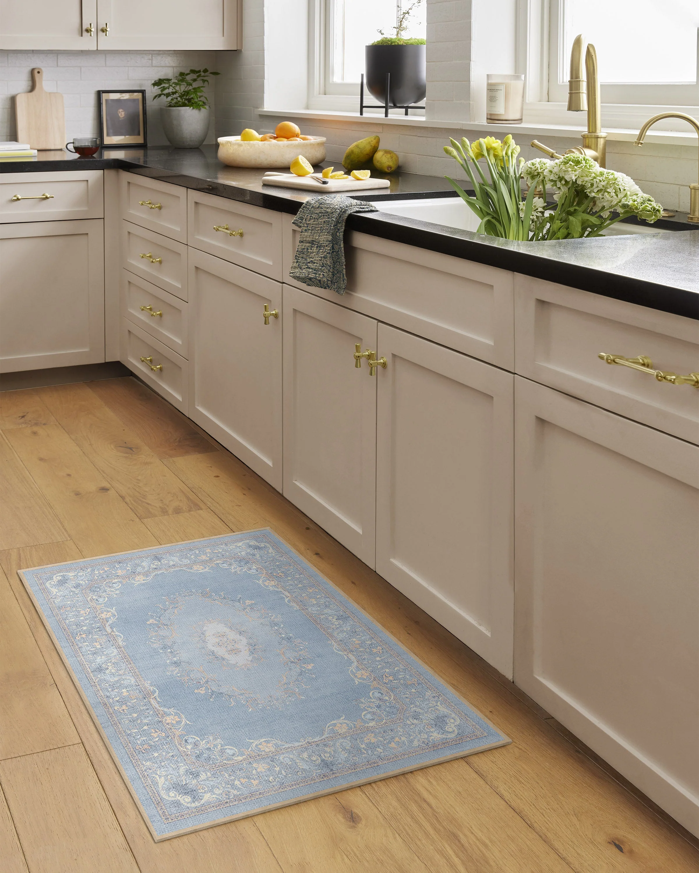203-lady-whistledown-soft-blue-flatwoven-rug-4.webp Lady Whistledown Soft Blue Flatwoven Rug