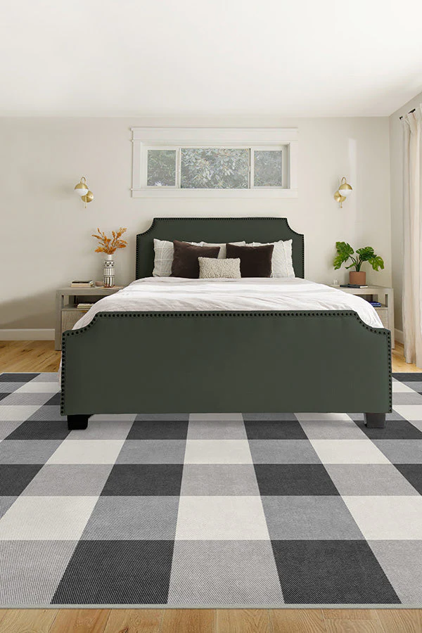 22-buffalo-plaid-black-white-flatwoven-rug-7.webp Buffalo Plaid Black & White Flatwoven Rug