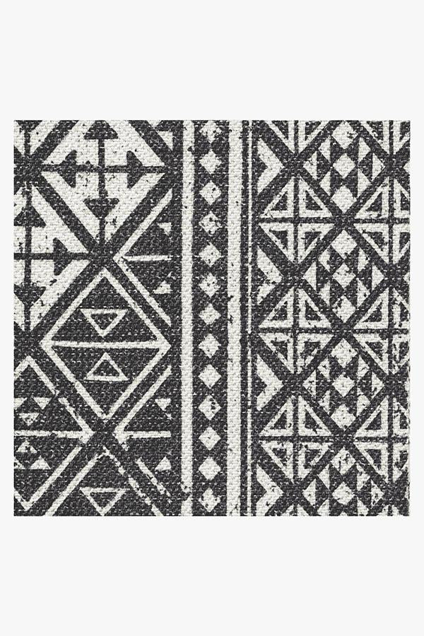 229-loseta-black-outdoor-rug-6.jpg Loseta Black Outdoor Rug