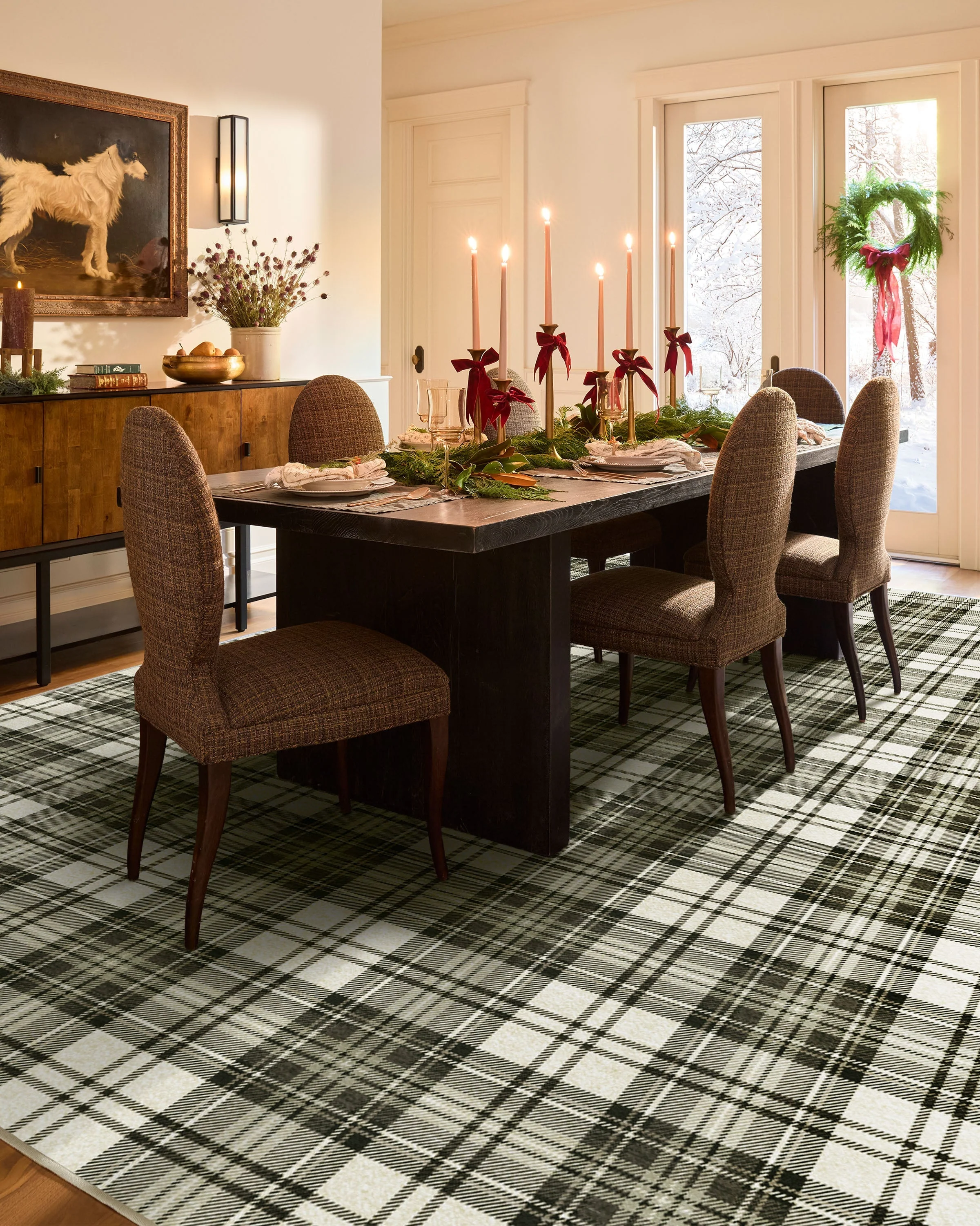 317-dress-stewart-tartan-black-ivory-rug-8.webp Dress Stewart Tartan Black & Ivory Rug