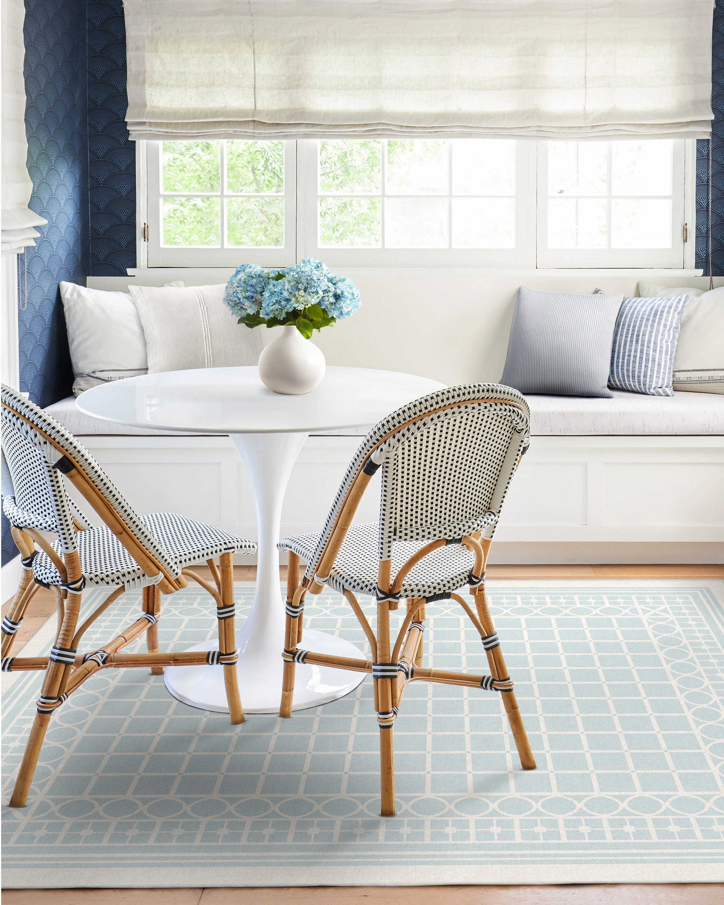 379-palm-beach-powder-blue-rug-3.webp Palm Beach Powder Blue Rug