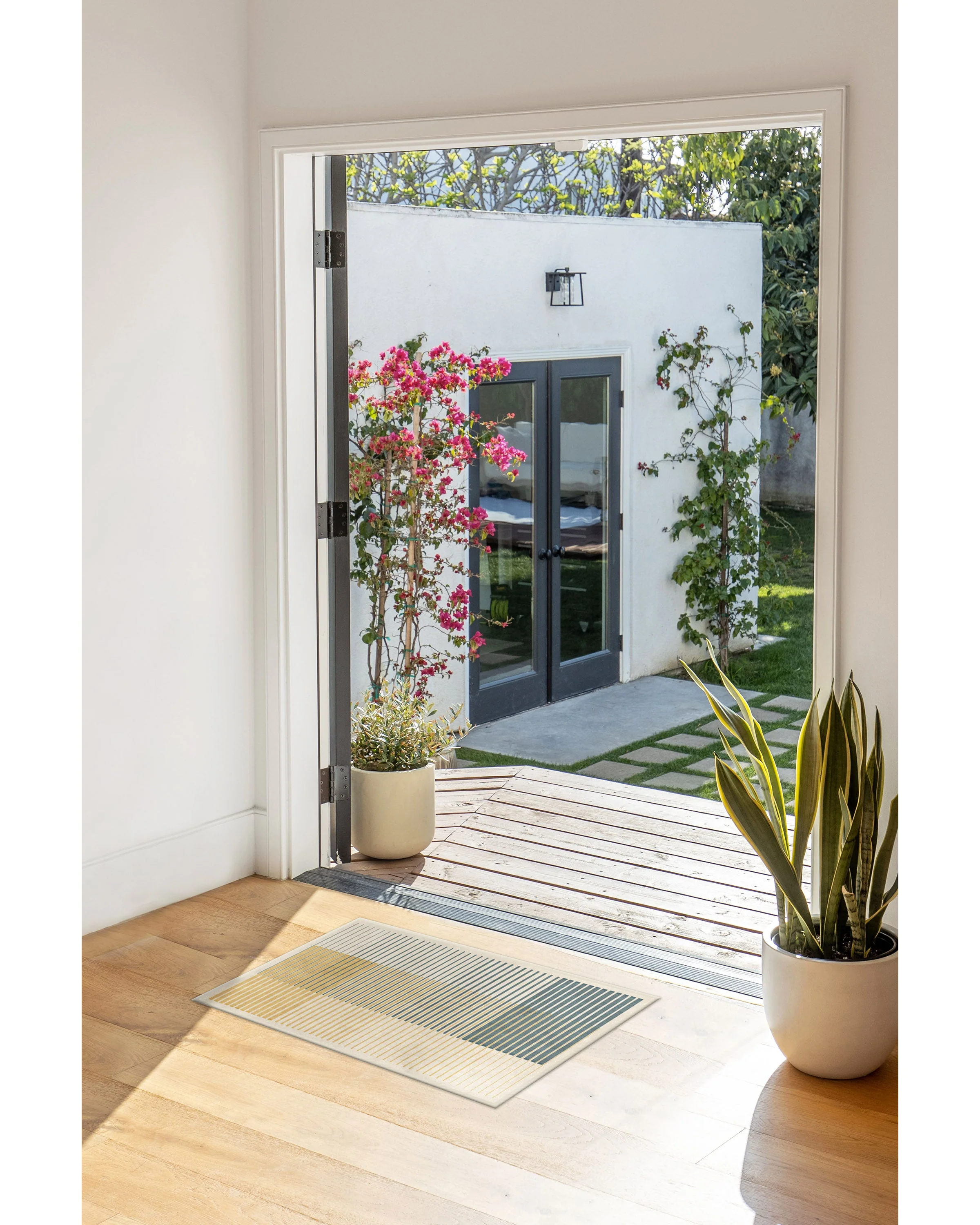 41-gradasi-teal-quartz-flatwoven-rug-4.webp Gradasi Teal Quartz Flatwoven Rug