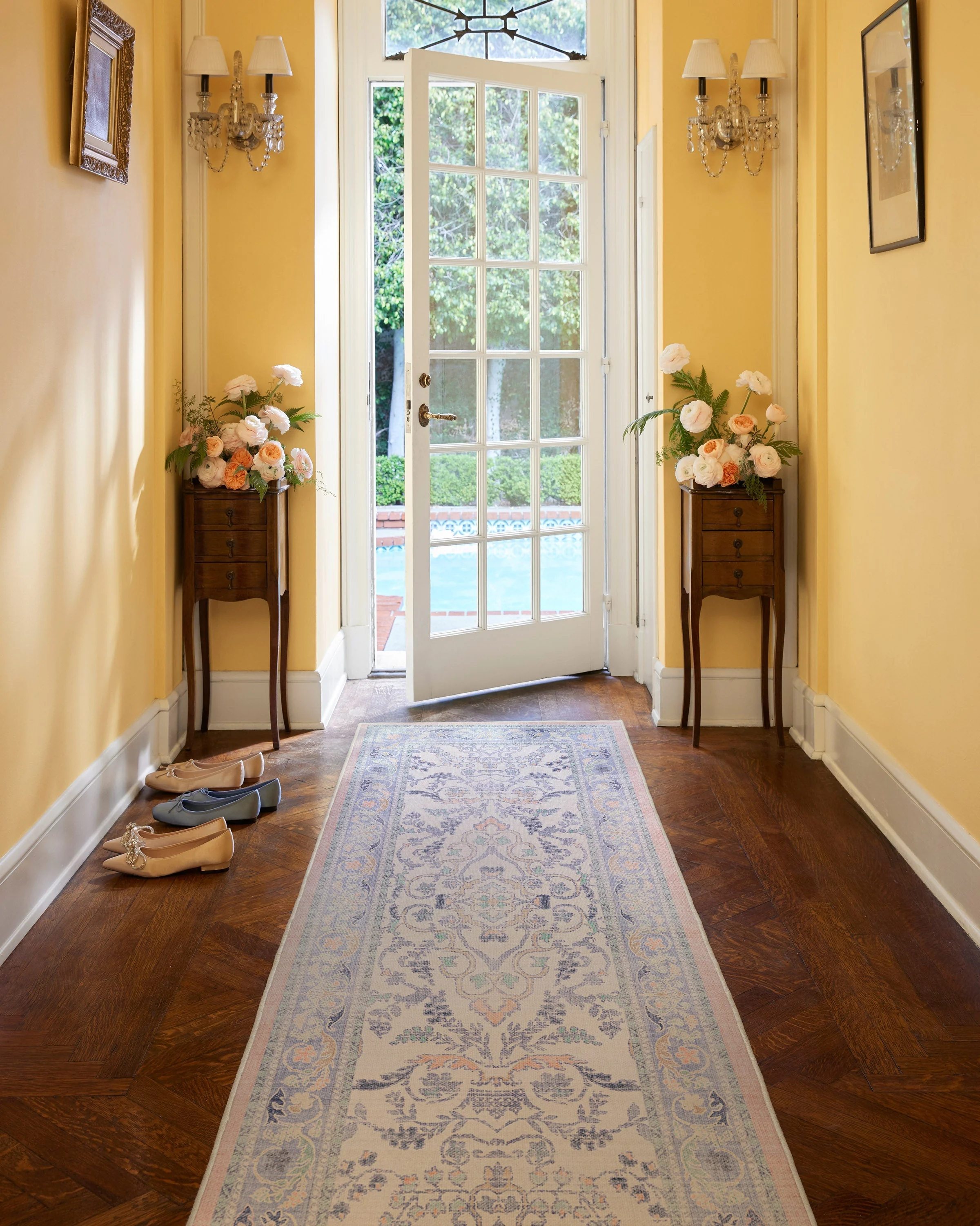 470-fit-for-a-queen-soft-lavender-rug-4.webp Fit For A Queen Soft Lavender Rug
