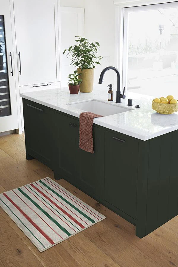 54-hudson-stripe-red-green-flatwoven-rug-4.webp Hudson Stripe Red & Green Flatwoven Rug