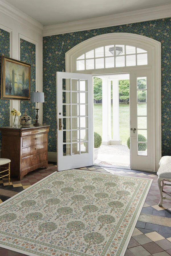 589-kelmscott-tree-green-rug-3.webp Kelmscott Tree Green Rug