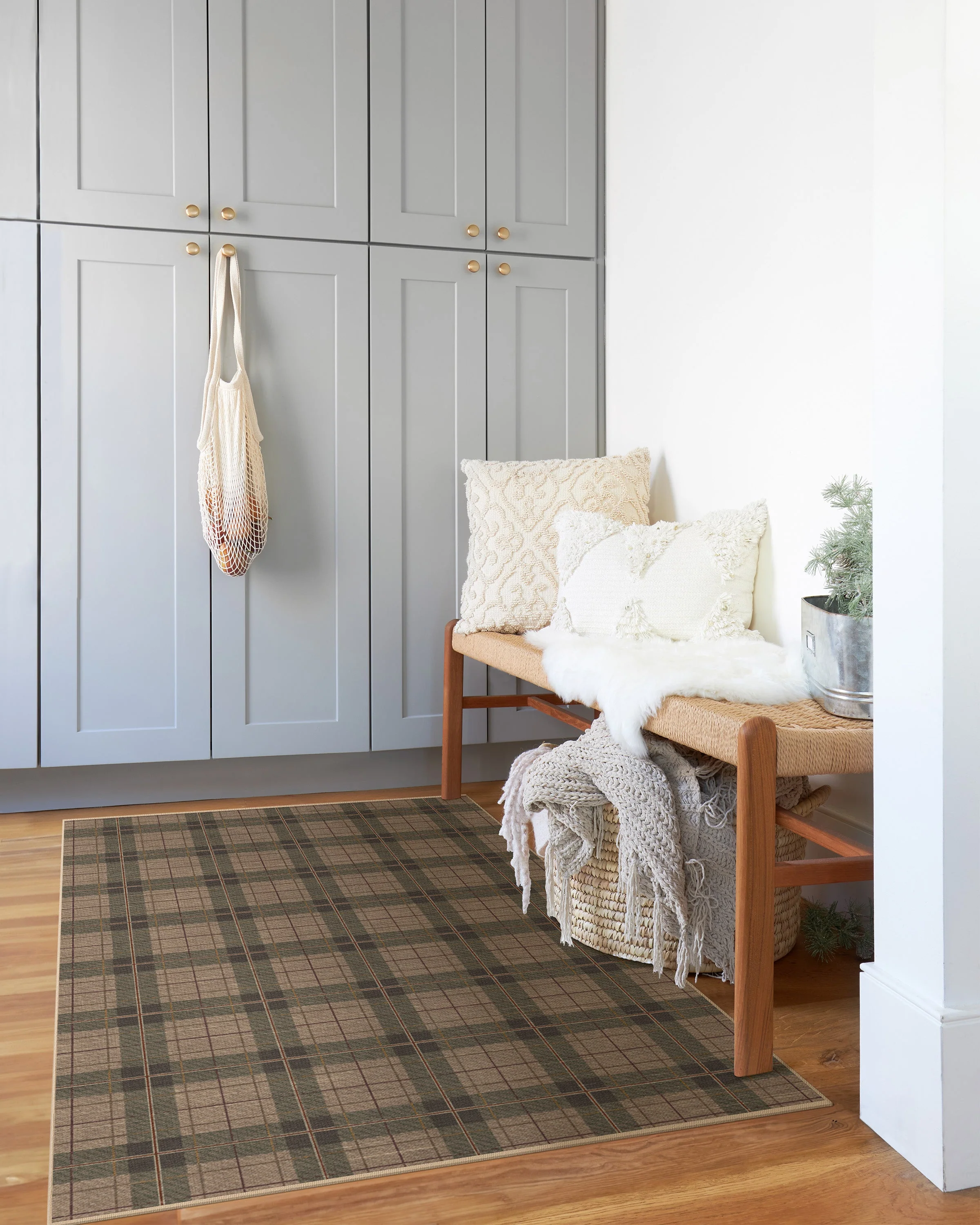 607-alfie-plaid-natural-green-flatwoven-rug-5.webp Alfie Plaid Natural & Green Flatwoven Rug