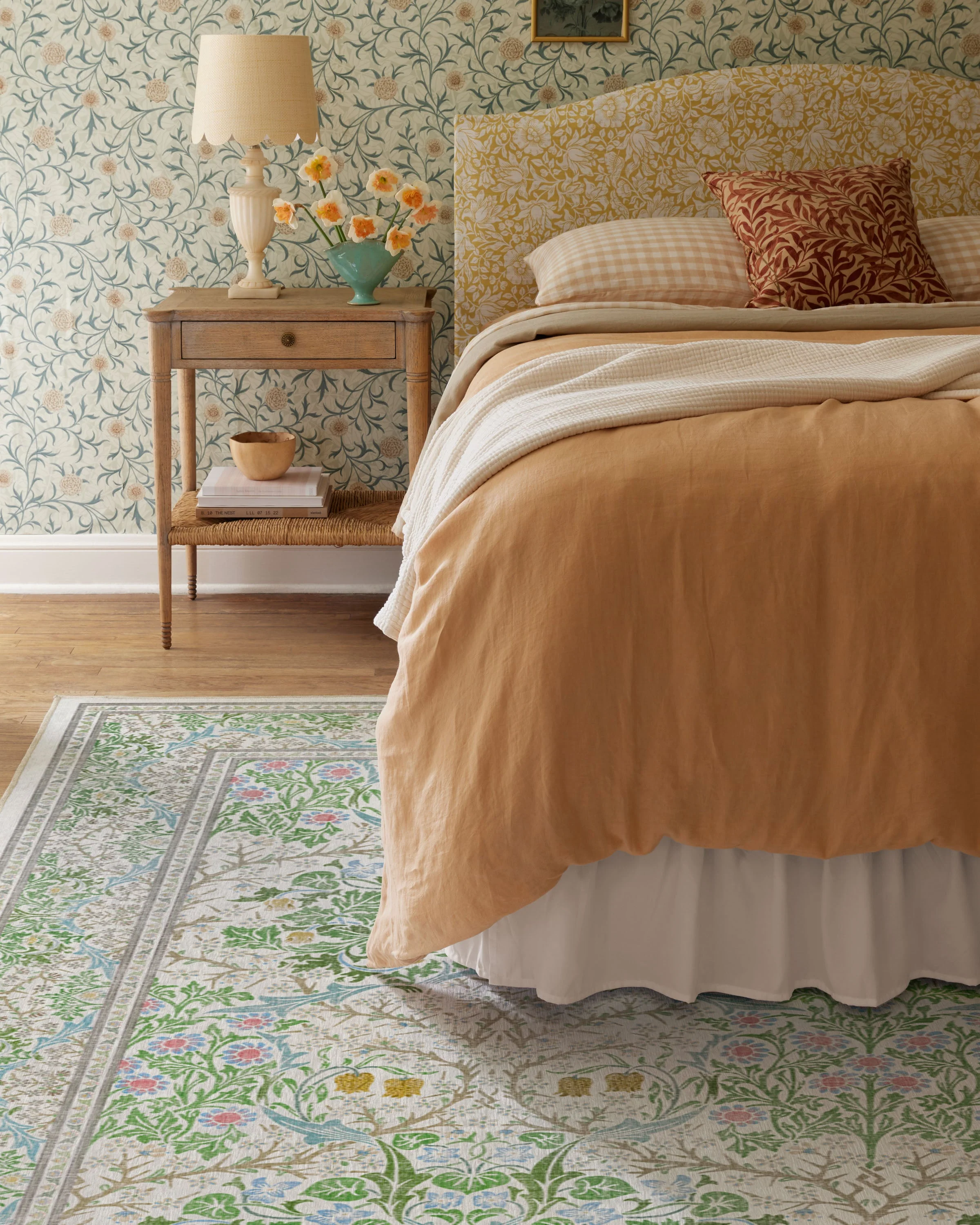 618-blackthorn-citrus-rug-5.webp Blackthorn Citrus Rug