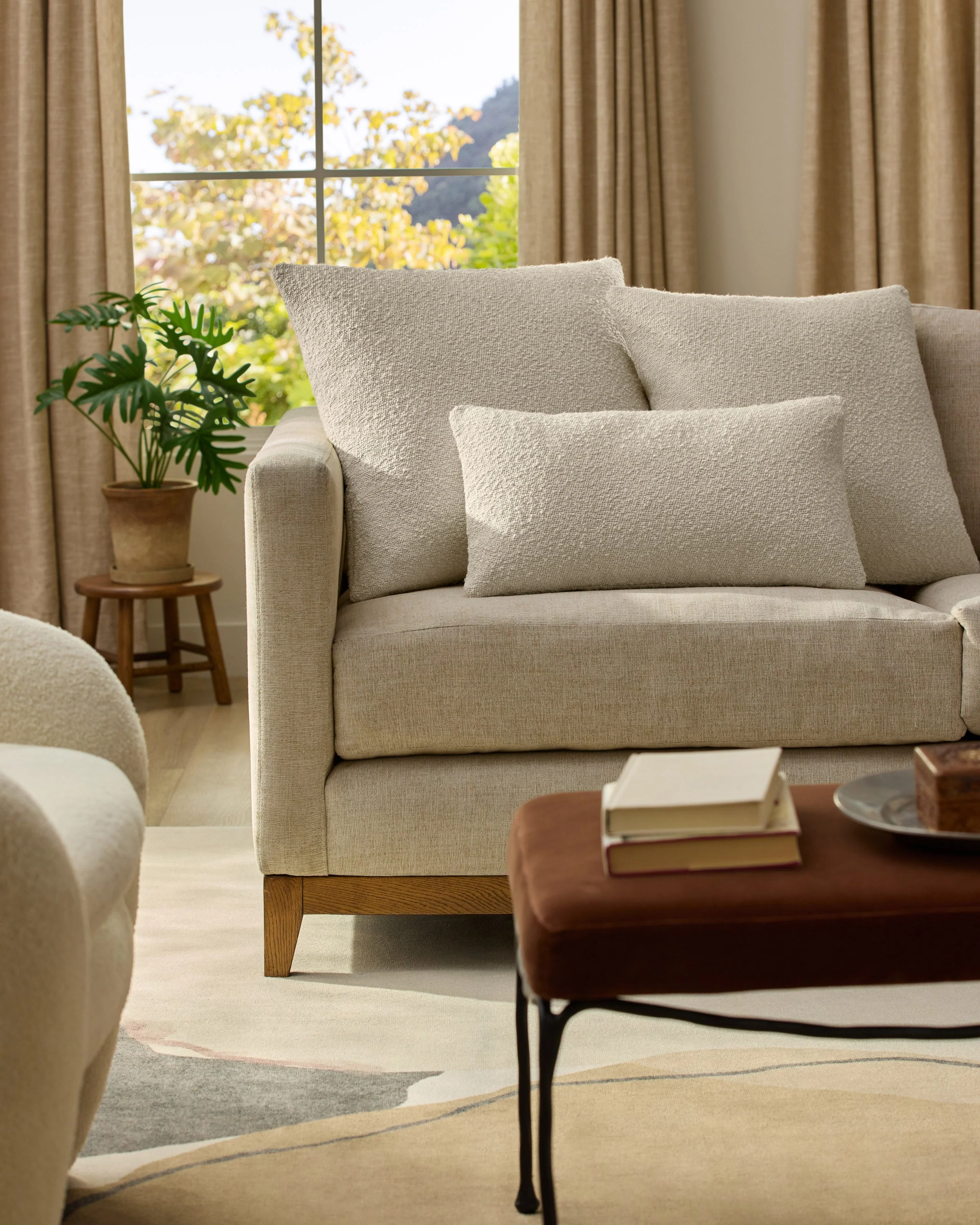 639-cream-boucle-throw-pillow-4.webp Cream Boucle Throw Pillow