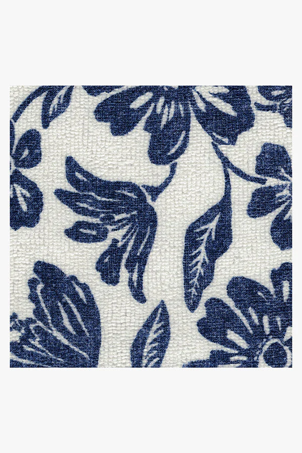 681-bella-bouquet-delft-blue-bath-mat-3.webp Bella Bouquet Delft Blue Bath Mat
