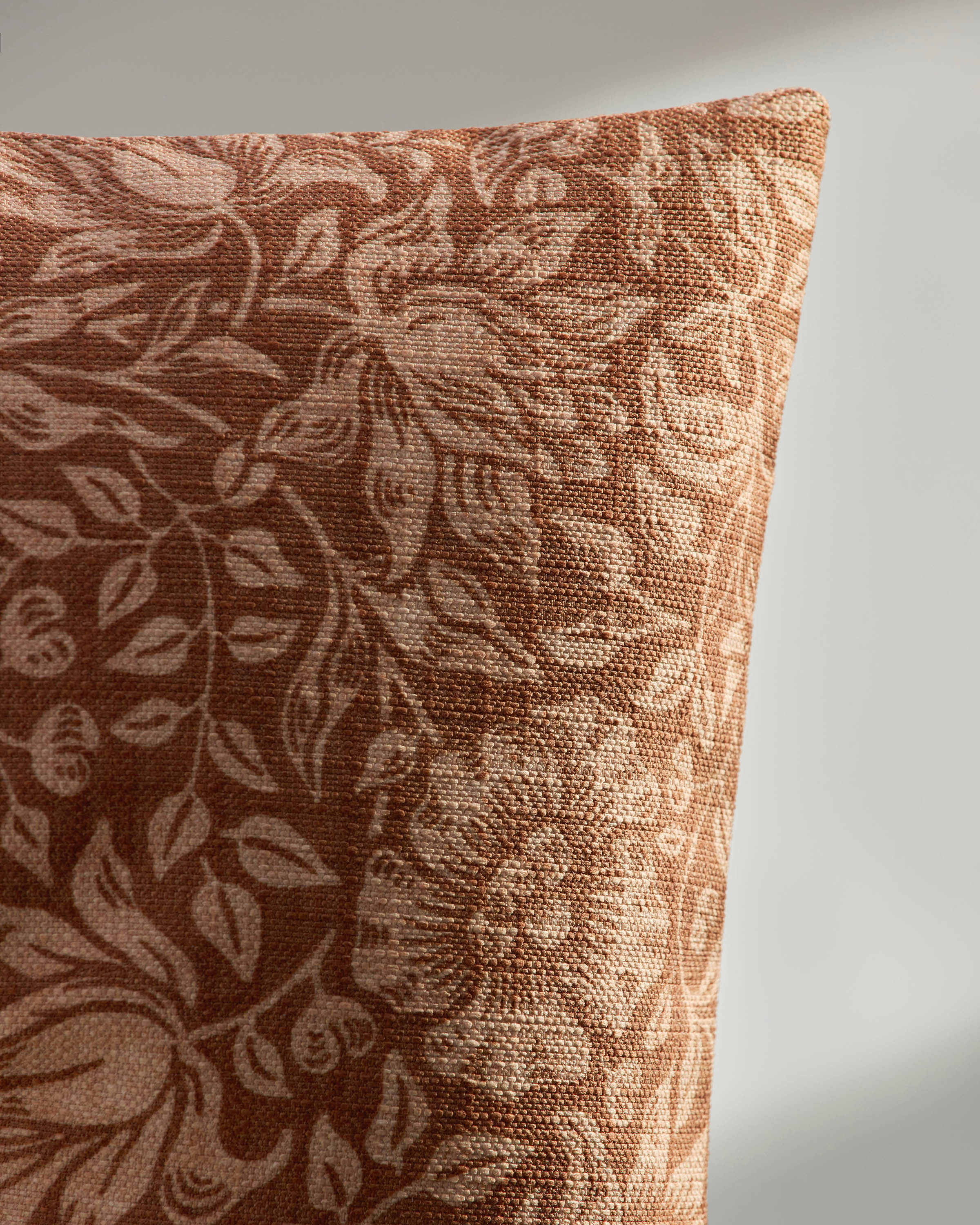 712-mallow-blush-rust-woven-throw-pillow-4.jpg Mallow Blush & Rust Woven Throw Pillow