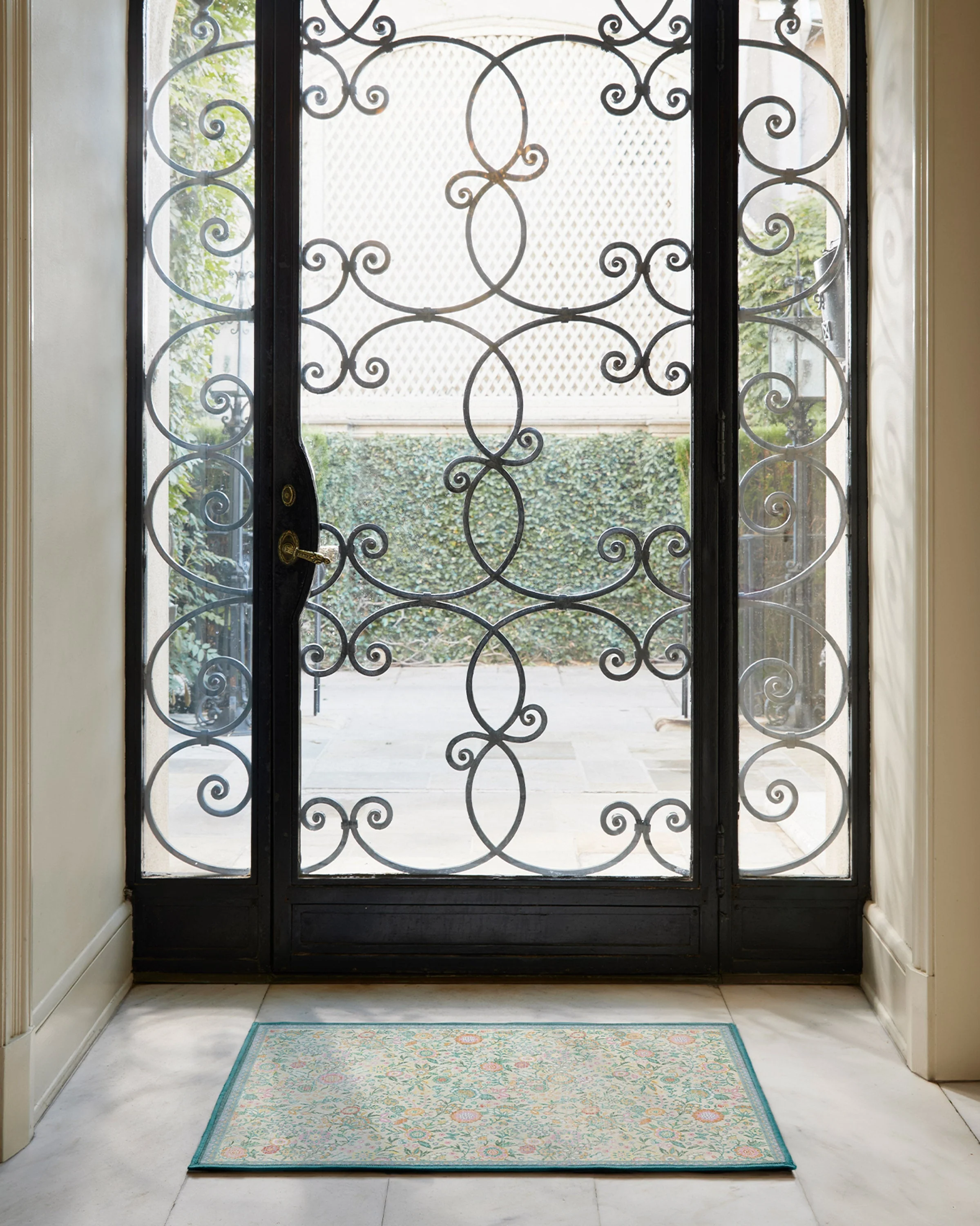 782-royal-garden-ivory-jade-rug-5.webp Royal Garden Ivory & Jade Rug