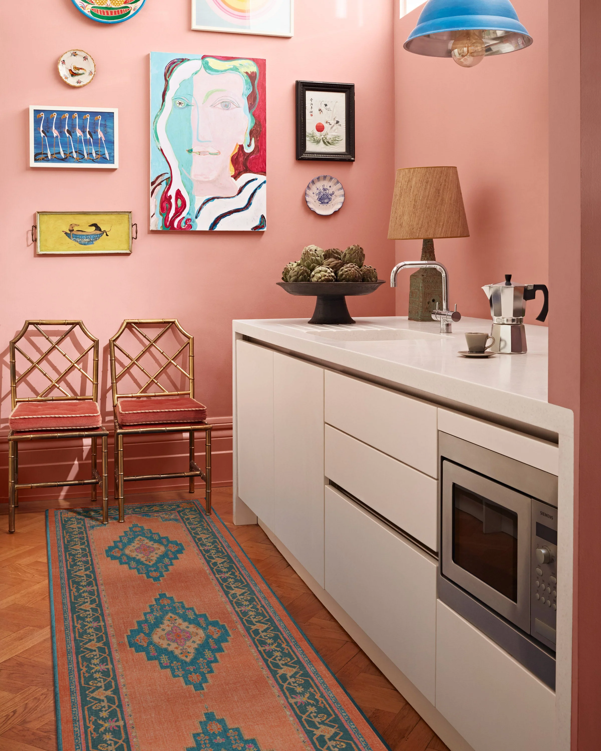 802-sunset-bazaar-tropic-coral-flatwoven-rug-3.webp Sunset Bazaar Tropic Coral Flatwoven Rug