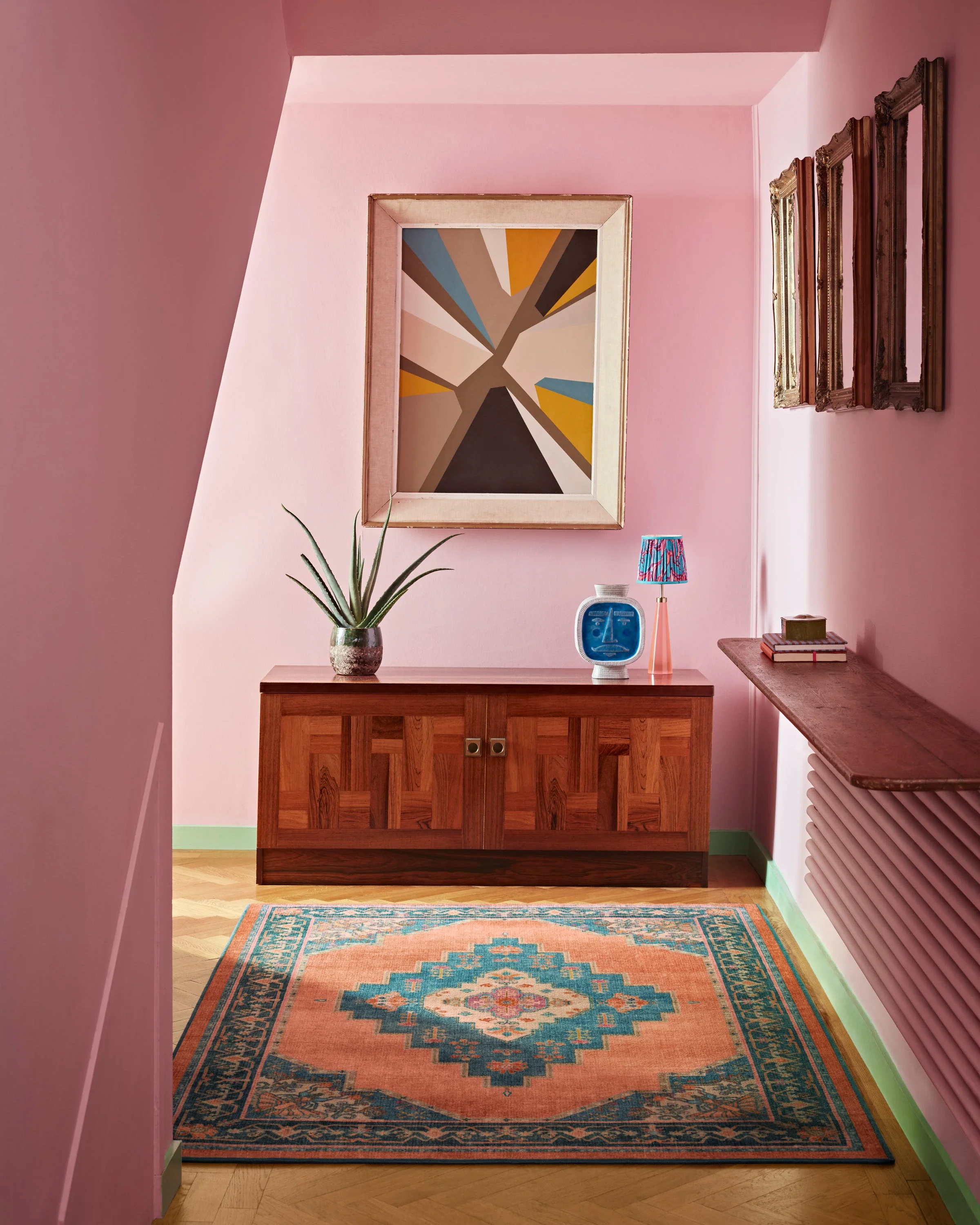 802-sunset-bazaar-tropic-coral-flatwoven-rug-5.webp Sunset Bazaar Tropic Coral Flatwoven Rug