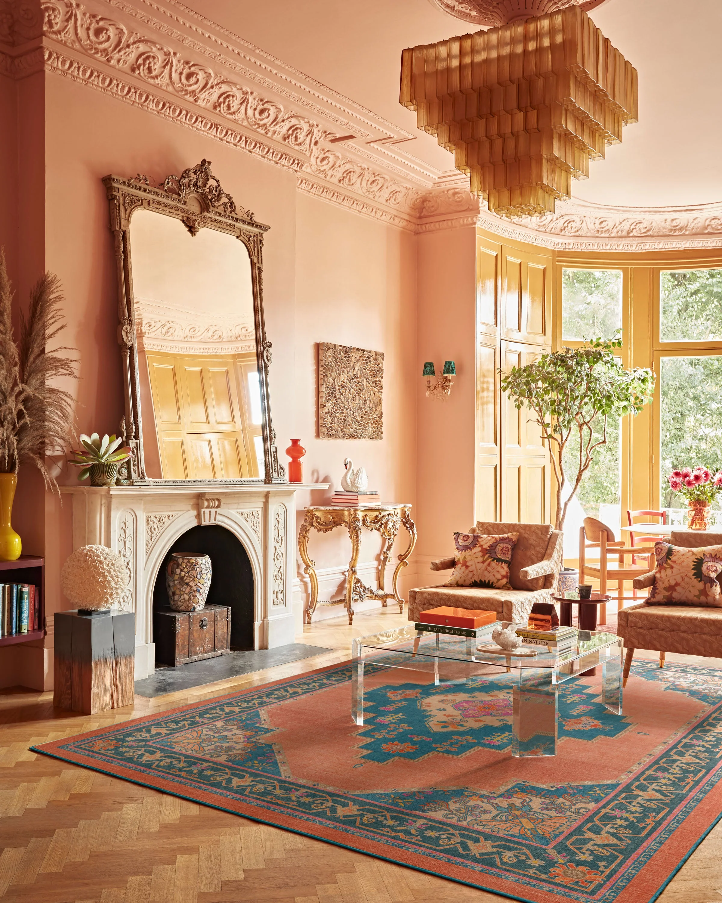 802-sunset-bazaar-tropic-coral-flatwoven-rug-7.webp Sunset Bazaar Tropic Coral Flatwoven Rug