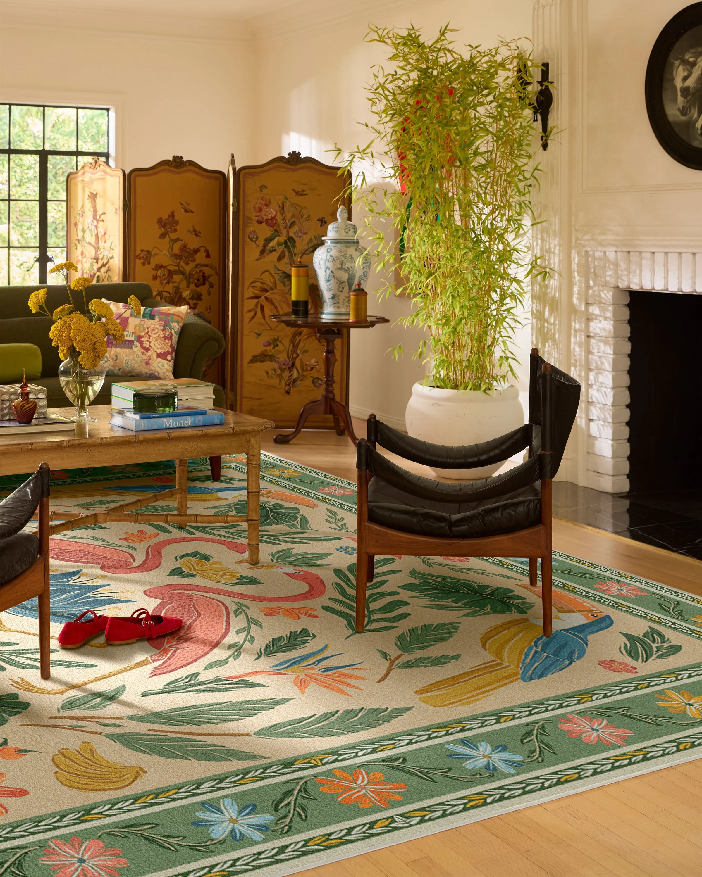 833-birds-of-a-feather-green-peach-rug-8.webp Birds Of A Feather Green & Peach Rug