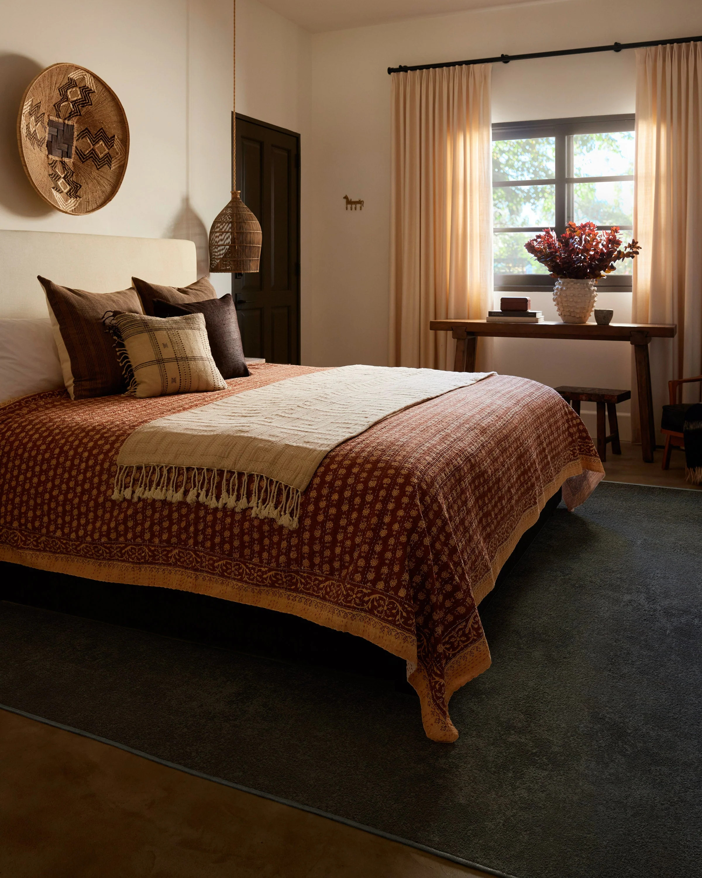 848-serenata-charcoal-rug-5.webp Serenata Charcoal Rug